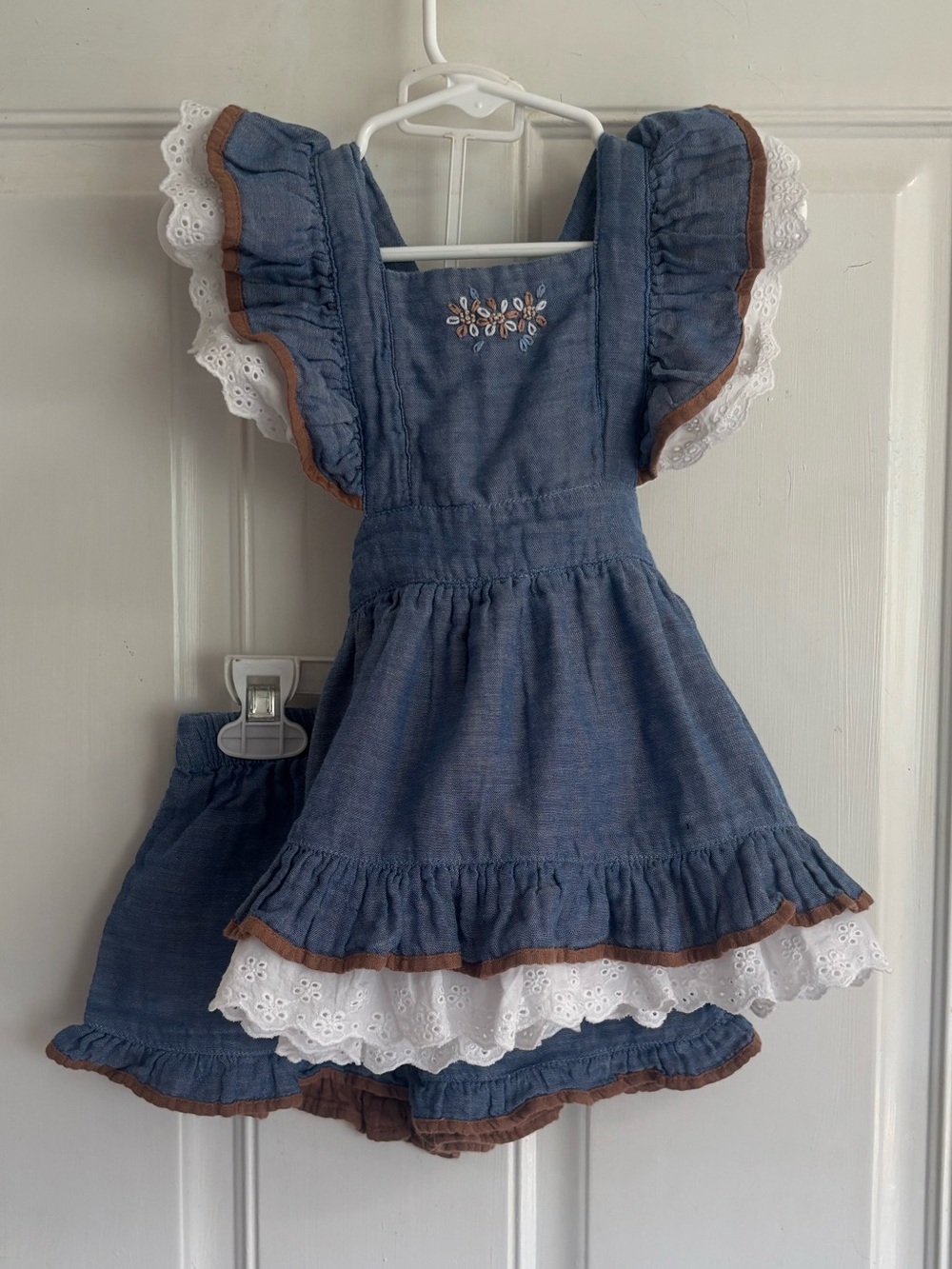 3T Well Dress Wolf Chambray/Brown Naomi ruffled eyelet Tunic/Dress set. In EUC!